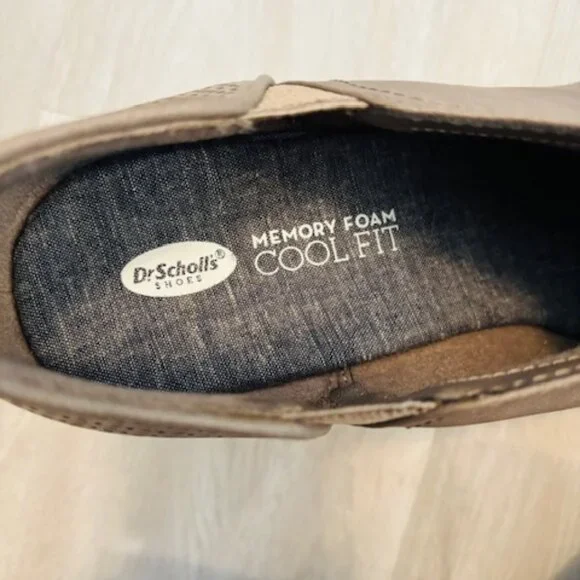 Dr. Scholls Taupe Harlow Wedge Booties size 11 - Picture 6 of 7